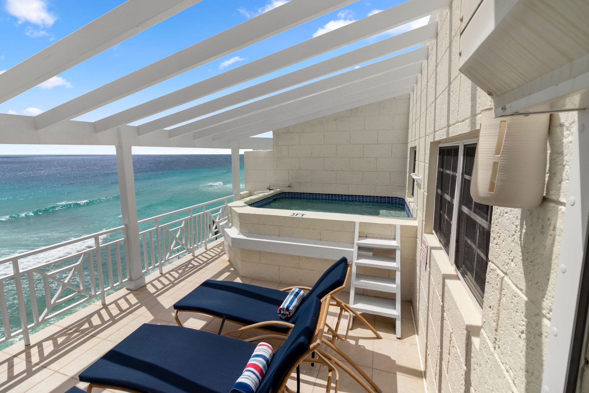 Mistle Cove Penthouse Balcony Plunge Pool